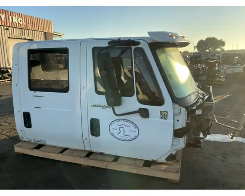 INTERNATIONAL 4400 LP Cab Assembly