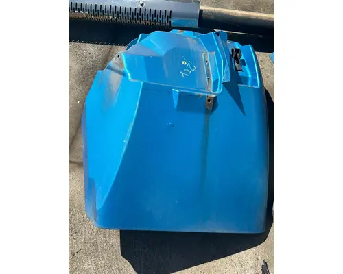 INTERNATIONAL 4400 LP Fender Extension