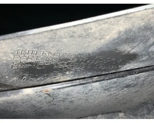 INTERNATIONAL 4400 LP Fender Extension