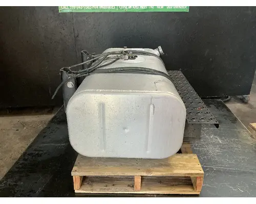 INTERNATIONAL 4400 LP Fuel Tank