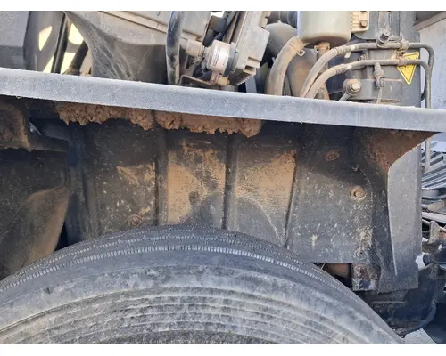 INTERNATIONAL 4400 LP Inner Fender