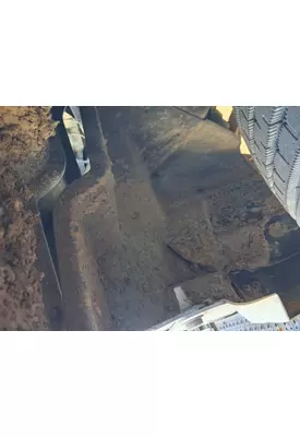 INTERNATIONAL 4400 LP Inner Fender