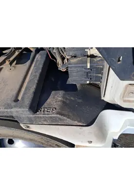 INTERNATIONAL 4400 LP Inner Fender