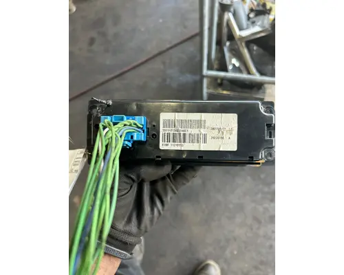 INTERNATIONAL 4400 LP Switch Panel