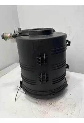 INTERNATIONAL 4400 Air Cleaner