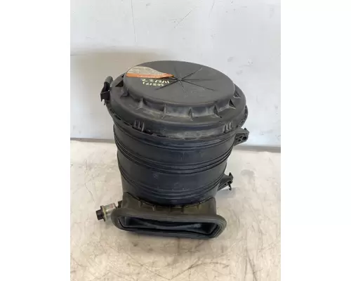 INTERNATIONAL 4400 Air Cleaner