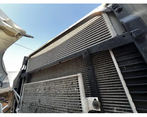INTERNATIONAL 4400 Air Conditioner Condenser