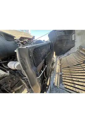 INTERNATIONAL 4400 Air Conditioner Condenser