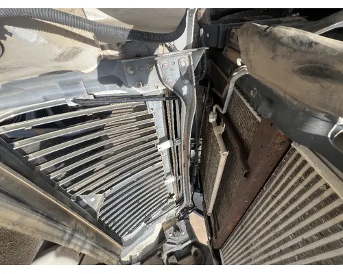 INTERNATIONAL 4400 Air Conditioner Condenser