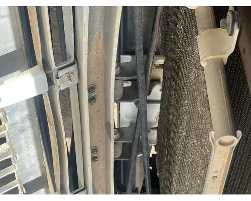 INTERNATIONAL 4400 Air Conditioner Condenser