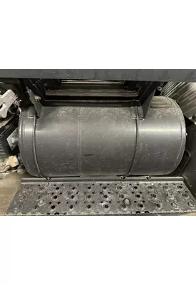 INTERNATIONAL 4400 Air Tank