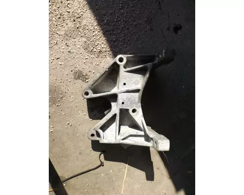 INTERNATIONAL 4400 Alternator Bracket