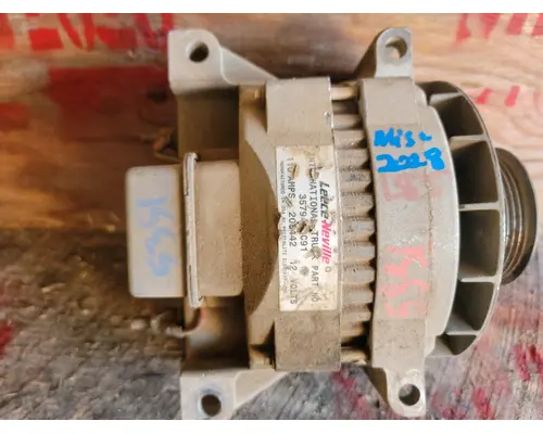 INTERNATIONAL 4400 Alternator
