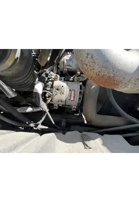 INTERNATIONAL 4400 Alternator