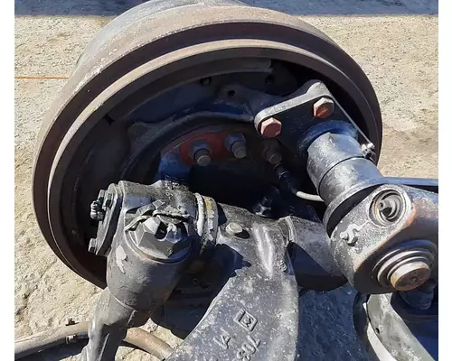 INTERNATIONAL 4400 Axle Assembly, Front (Steer)