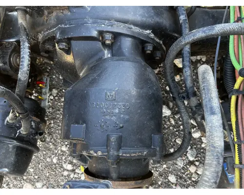 INTERNATIONAL 4400 Axle Assembly, Rear