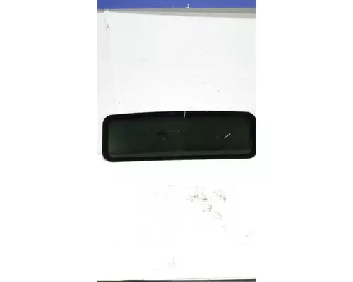 INTERNATIONAL 4400 Back Glass