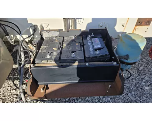 INTERNATIONAL 4400 Battery BoxTray