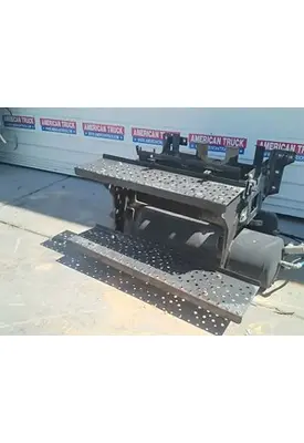 INTERNATIONAL 4400 Battery Box/Tray