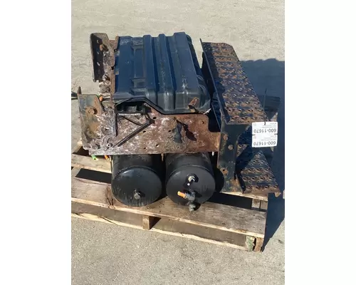 INTERNATIONAL 4400 Battery Box