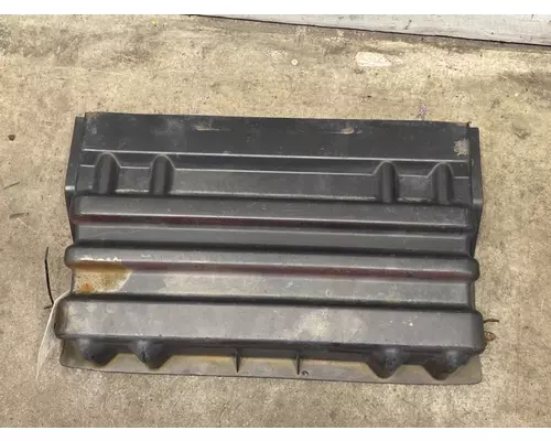 INTERNATIONAL 4400 Battery Box