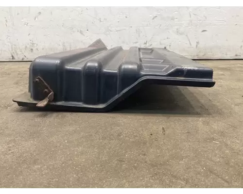 INTERNATIONAL 4400 Battery Box