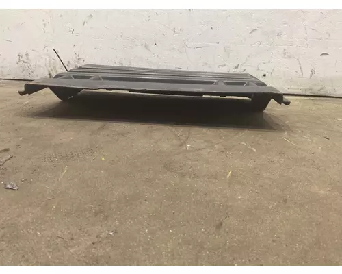 INTERNATIONAL 4400 Battery Box