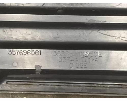 INTERNATIONAL 4400 Battery Box