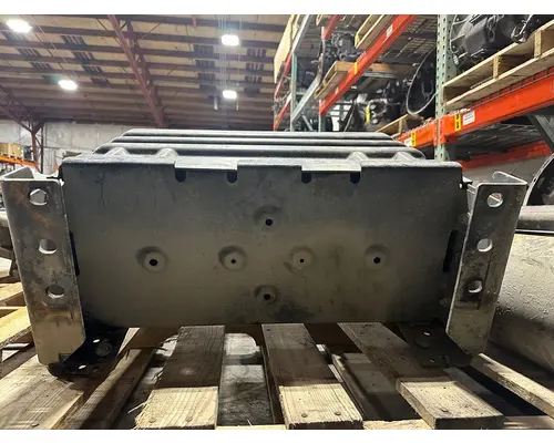 INTERNATIONAL 4400 Battery Box
