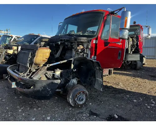 INTERNATIONAL 4400 Battery Box