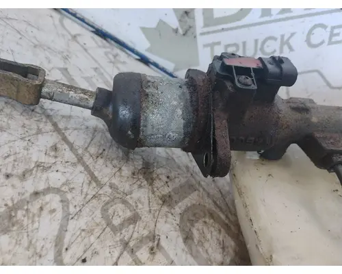 INTERNATIONAL 4400 Brake Master Cylinder