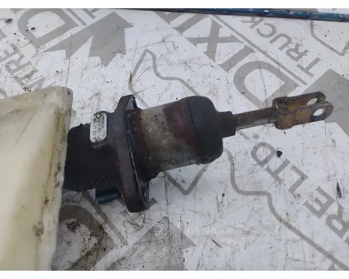 INTERNATIONAL 4400 Brake Master Cylinder