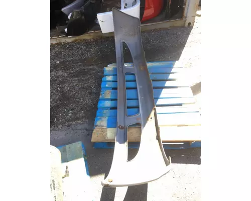 INTERNATIONAL 4400 Bumper Assembly