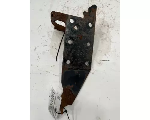 INTERNATIONAL 4400 Bumper Bracket, Front