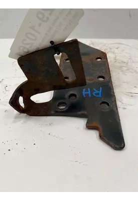 INTERNATIONAL 4400 Bumper Brackets