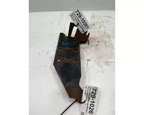 INTERNATIONAL 4400 Bumper Brackets