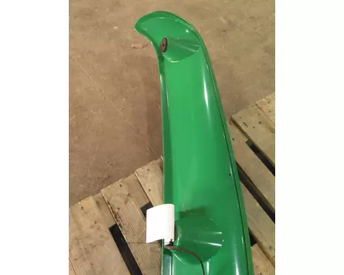 INTERNATIONAL 4400 CAB CLIP