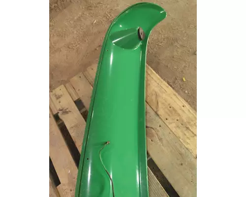 INTERNATIONAL 4400 CAB CLIP