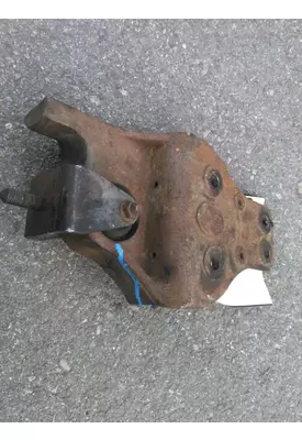 INTERNATIONAL 4400 CAB MOUNT,BRACKET