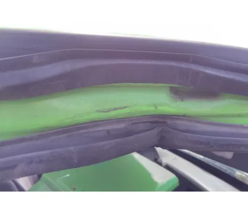 INTERNATIONAL 4400 CAB