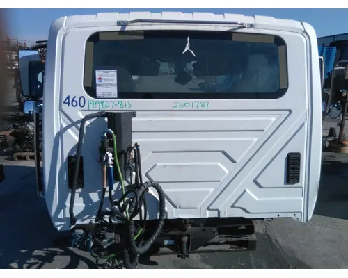 INTERNATIONAL 4400 CAB