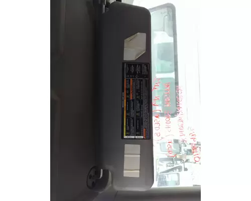 INTERNATIONAL 4400 CAB