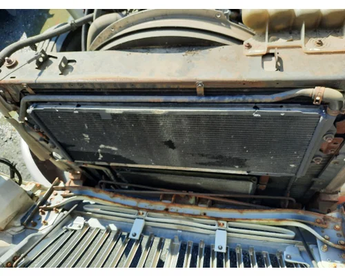 INTERNATIONAL 4400 COOLING ASSEMBLY (RAD, COND, ATAAC)
