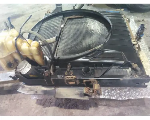 INTERNATIONAL 4400 COOLING ASSEMBLY (RAD, COND, ATAAC)