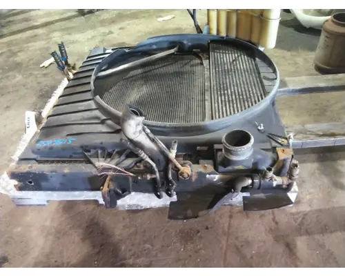 INTERNATIONAL 4400 COOLING ASSEMBLY (RAD, COND, ATAAC)