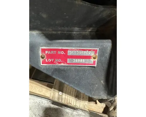 INTERNATIONAL 4400 Cab Air Ride