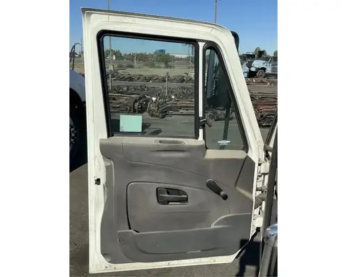 INTERNATIONAL 4400 Cab Assembly