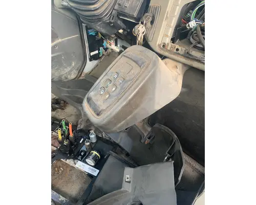 INTERNATIONAL 4400 Cab Mount