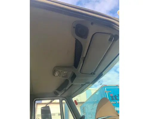 INTERNATIONAL 4400 Cab Mount