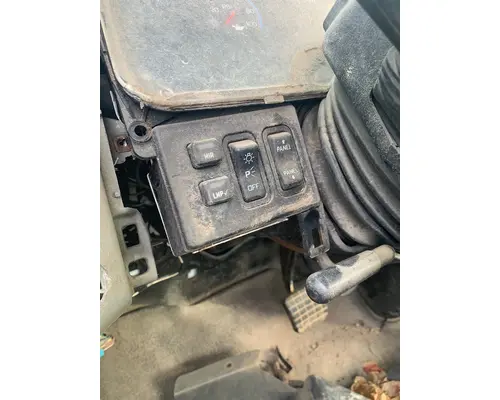 INTERNATIONAL 4400 Cab Mount